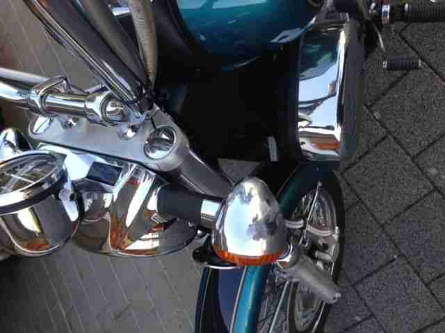 Kawasaki VN 1500 C2, Baujahr 1995, nur 2.911 km, grün metallic, 45 kW,
