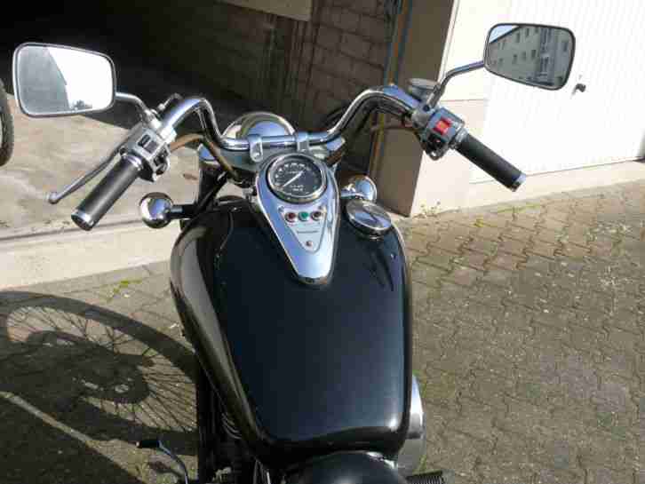 Kawasaki VN 800 A Shopper Schwarz EZ 1996 /26000Km