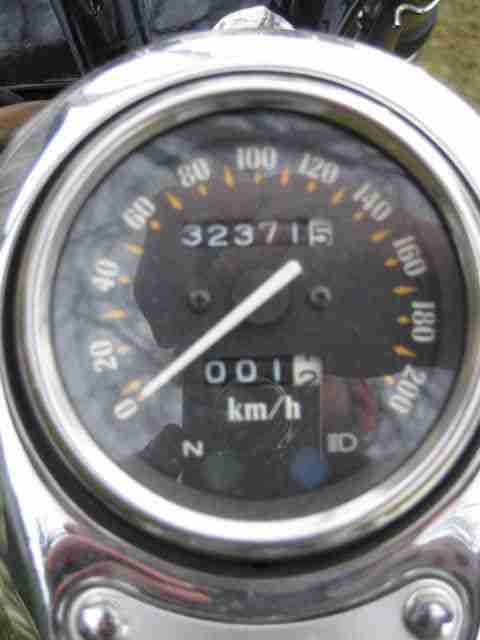 Kawasaki VN 800 Umbau (evtl. Ta./Inz. Pick Up)