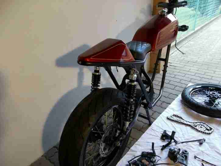 Kawasaki W 650 800 Caferacer Custombike Scrambler einzigartig