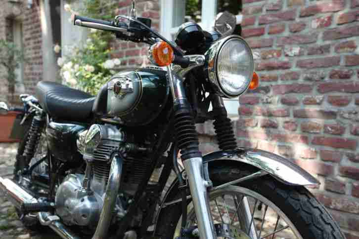 Kawasaki W 800, Reifen neu! TÜV neu! 12000 km Inspektion