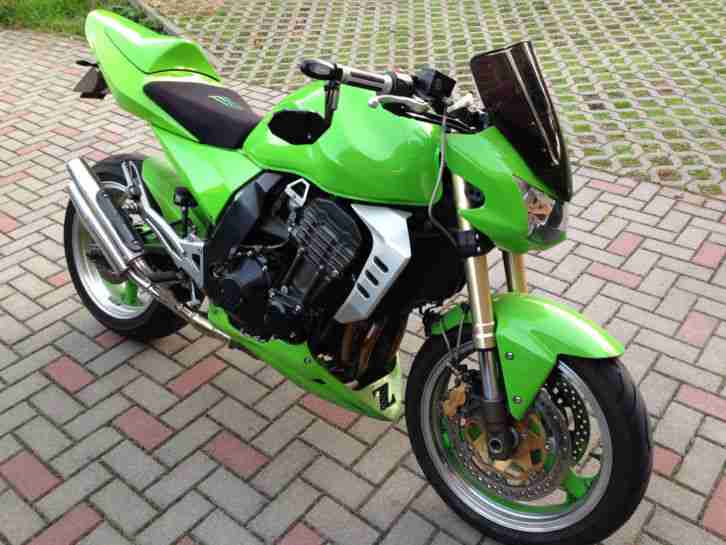 Kawasaki Z 1000 ez 03 03-06 grün viele extras