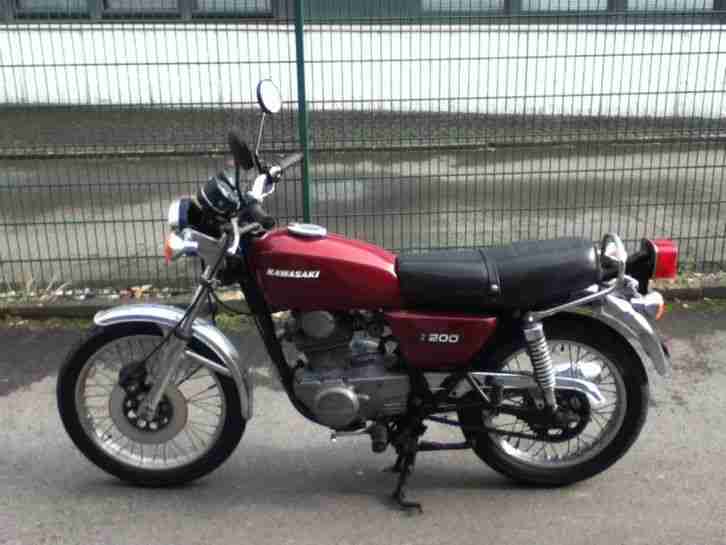 Kawasaki Z 200 mit Tüv ????????????