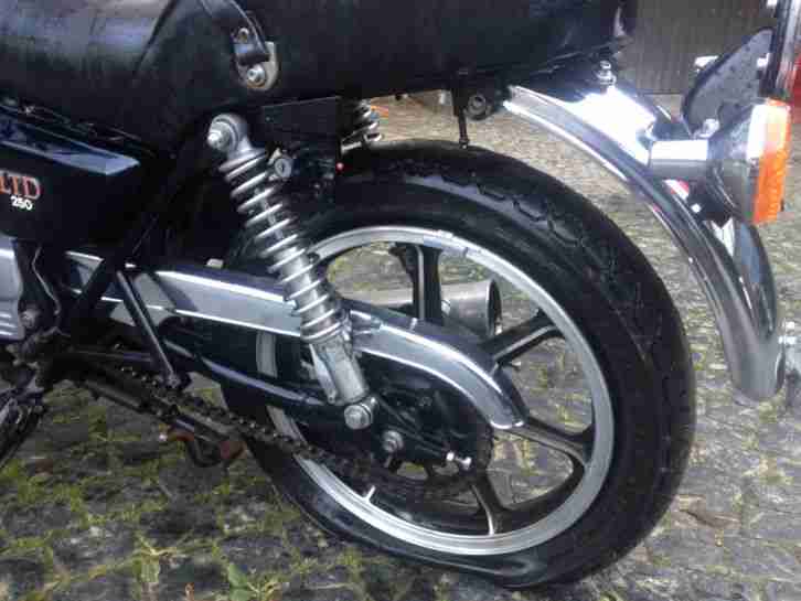 Kawasaki Z 250 C LTD BJ: 84 Anfänger Motorrad / Chopper / Cruiser