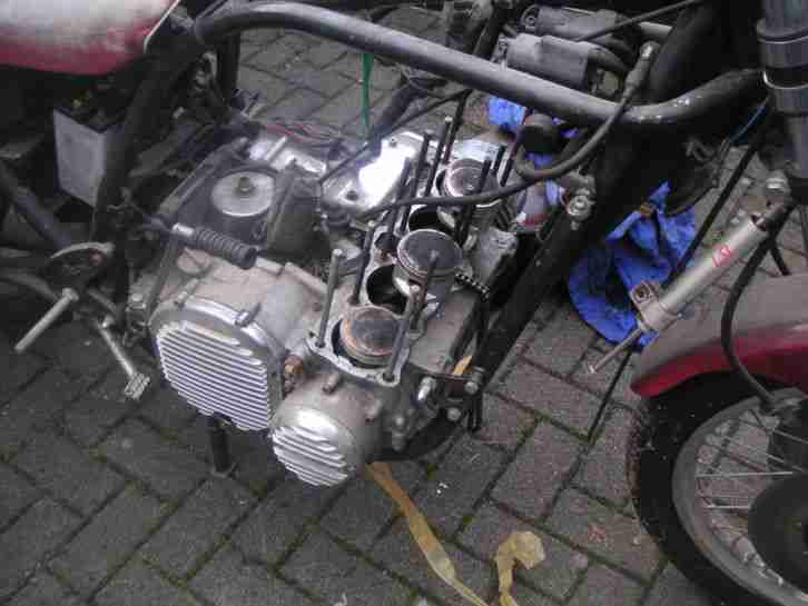 Kawasaki Z1 von 1976 Erstulassung 3/77 zum restaurieren ansehen lohnt immer