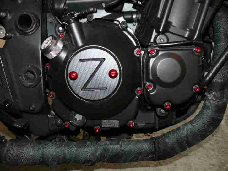 Kawasaki Z1000 Bj.04 32000Km
