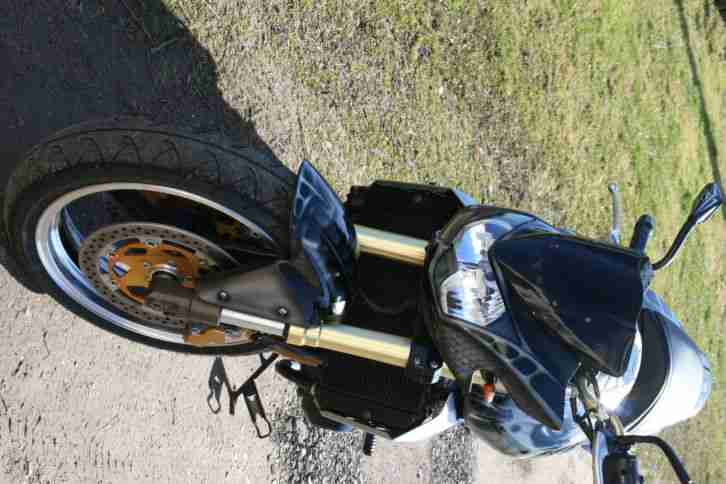 Kawasaki Z1000, Einzelstück, Airprush, wenig kilometer