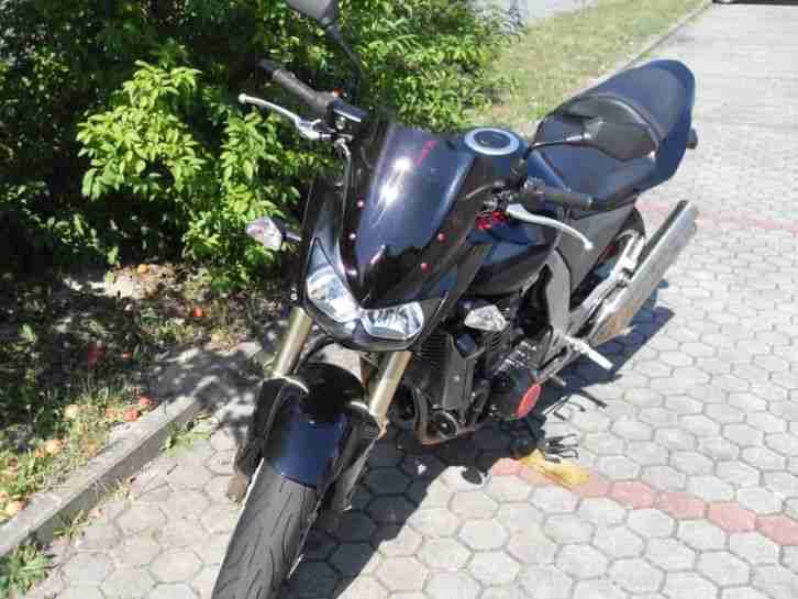 Kawasaki Z1000, Mod. 2004, 26000km, im unverbasteltem Originalzustand!