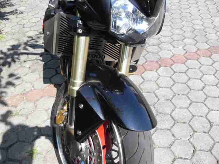 Kawasaki, Z1000, Mod. 2004, 26000km, im unverbasteltem Originalzustand! Z 1000