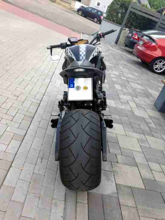 Kawasaki Z1000 Racer Line FP 12.499