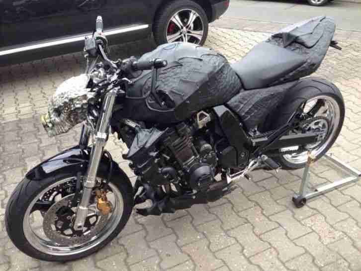 Kawasaki Z1000 Streetfighter