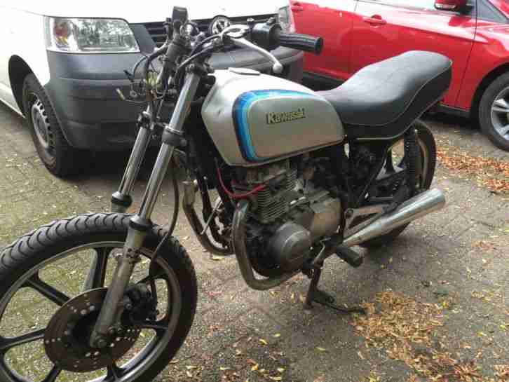 Kawasaki Z440 A Teileträger Aufbau etc.