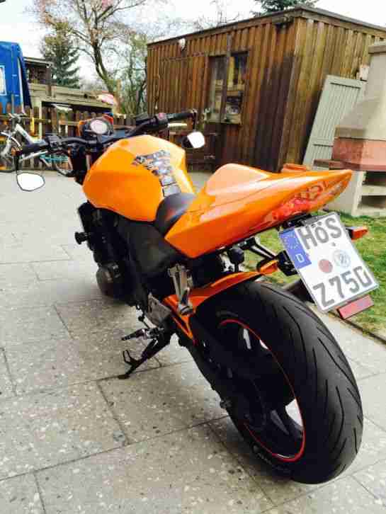Kawasaki Z750