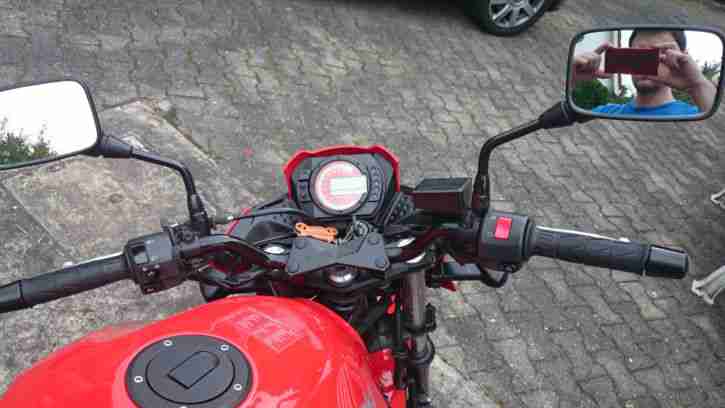 Kawasaki Z750 Baujahr 2004