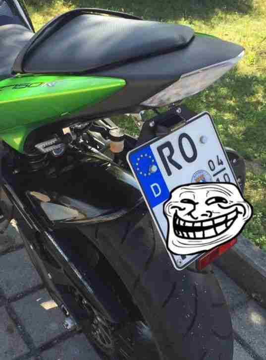 Kawasaki Z750 R // 1. Hand // ABS
