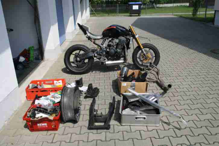 Kawasaki Z750 Unfertiges Streetfighter Projekt