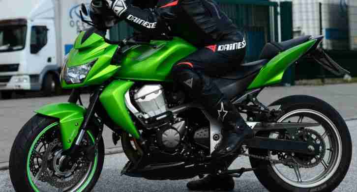 Kawasaki Z750 Z 750 ABS Bj. 2007 TOP Zustand Grün Metallic Naked Bike