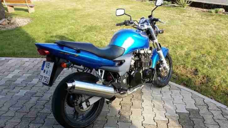 Kawasaki ZR 7 Bj 2001 33.000km super Zustand, gepflegt
