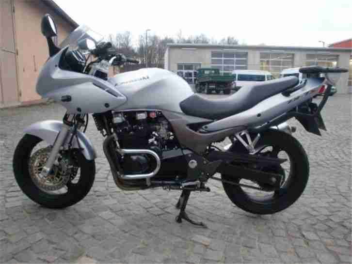 Kawasaki ZR 7 S, 25.600 km
