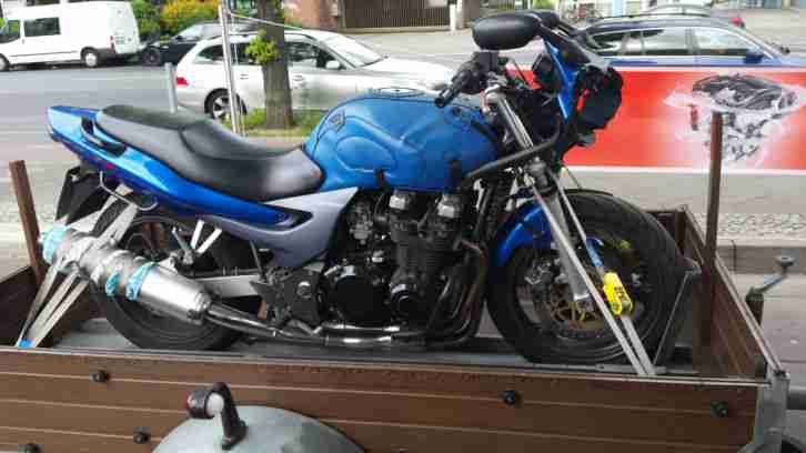 Kawasaki ZR 750 F - Unfaller