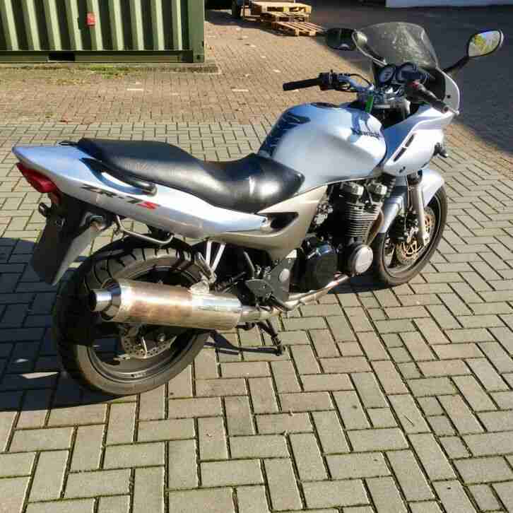 Kawasaki ZR-7S 78 PS/56 KW BJ 2002 TÜV 05/2021 Winterprojekt für 2 Tage Arbeit