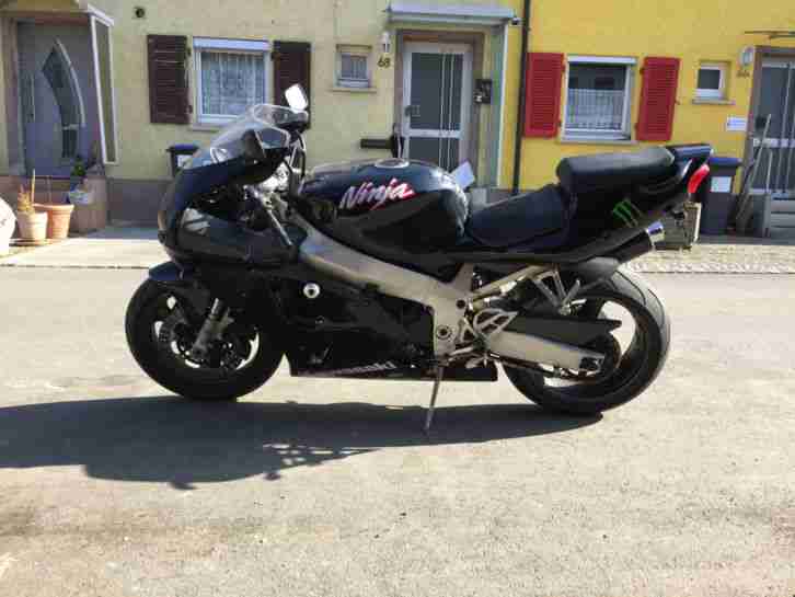 Kawasaki ZR-7S / ZR750F / Sonderpreis / Bingo-Bikes