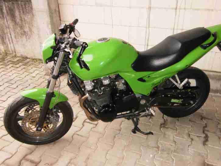Kawasaki ZR7 / ZR7S