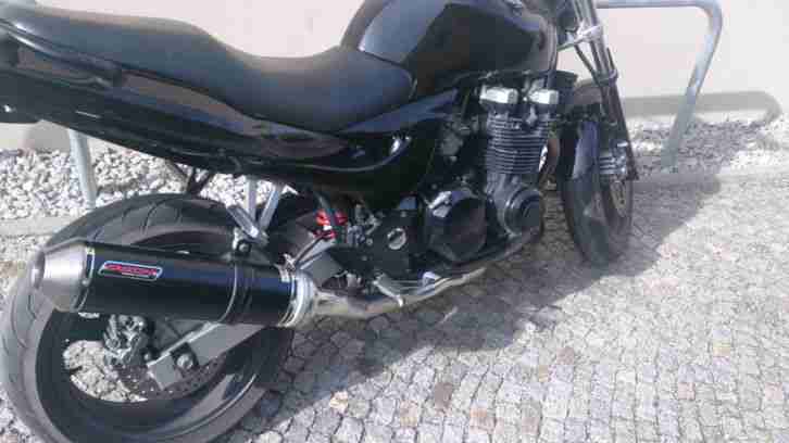 Kawasaki ZR7 *neu lack* vieles erneuert