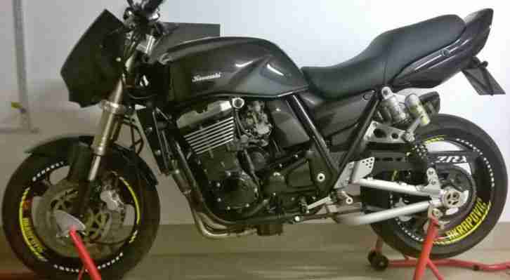 Kawasaki ZRX 1100 Streetfighter Akrapovic, kurzes Heck usw.
