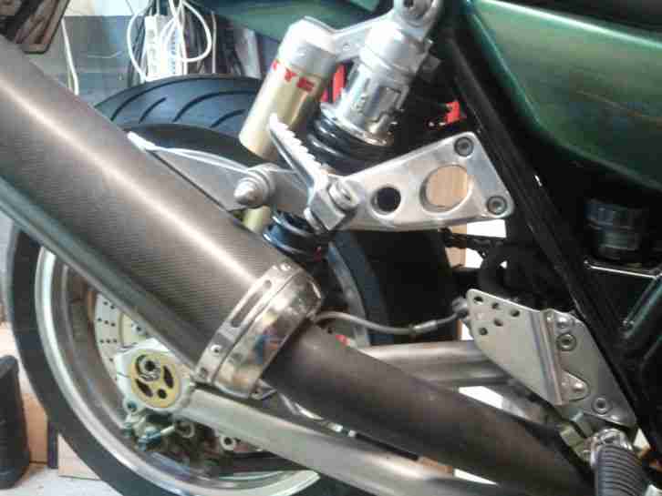 Kawasaki ZRX 1200 S - EZ 4/2001 - TÜV 04/2015 - gepflegter und guter Zustand