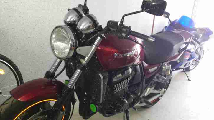 Kawasaki ZRX1100