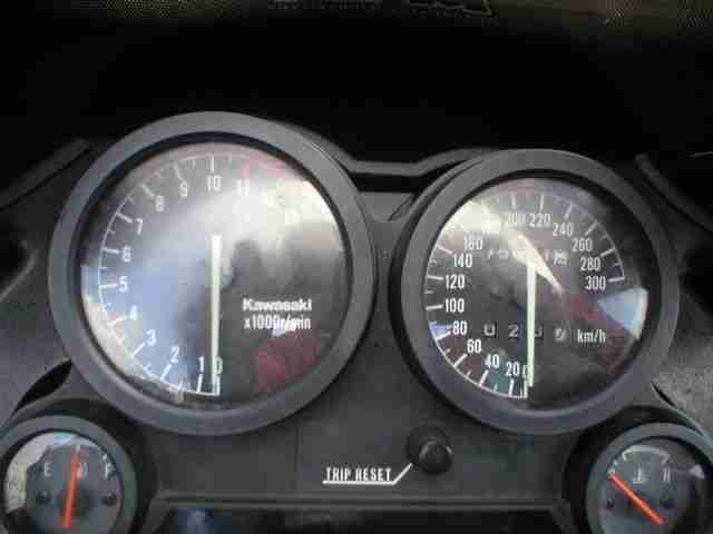 Kawasaki ZX 10 1000 ccm Bj 90 Tüv 02.16 101 KW