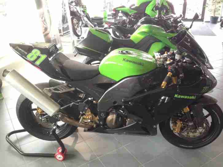 Kawasaki ZX-10r Rennstreckenfertig, Modell 2005, viel Zubehör, guter Zustand