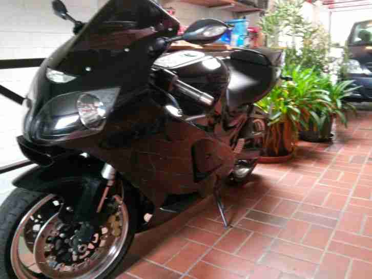 Kawasaki ZX-12R 2002 xenon, PowerCommander, Akrapovic, 200 PS