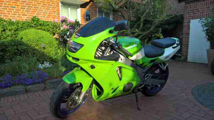 Kawasaki ZX 600 F Rennmotorrad