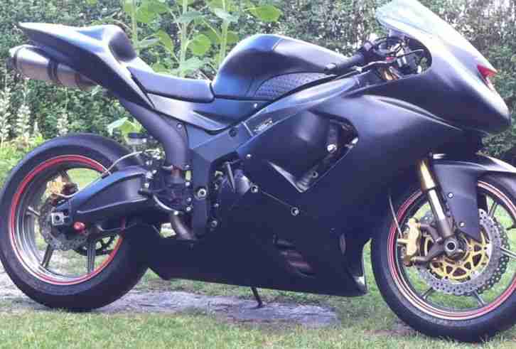 Kawasaki ZX 6R 636C Rennstrecke