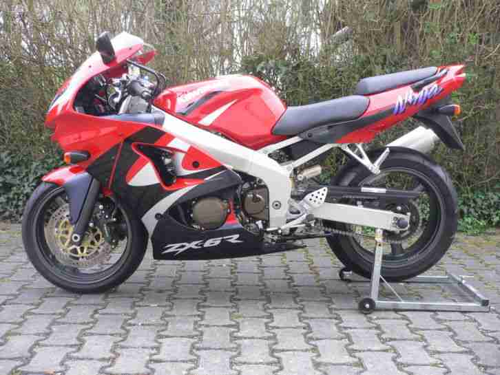 Kawasaki ZX 6R, EZ:.04.2000, 1.Hand, 13785 Km