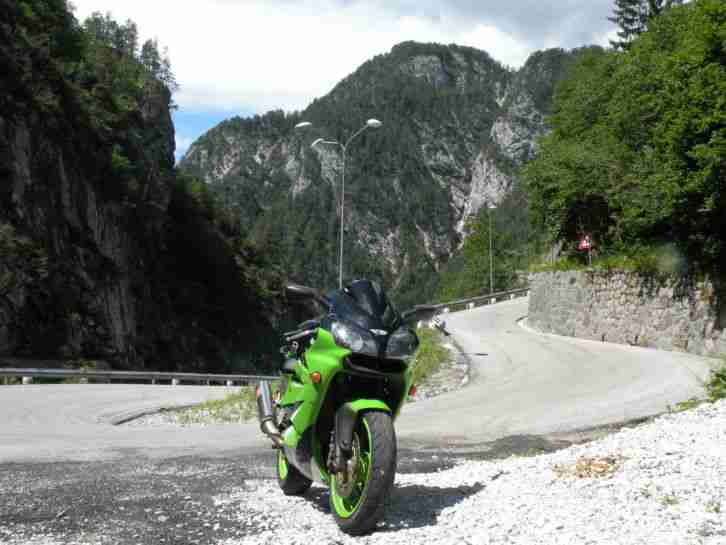 Kawasaki ZX - 6R ZX600J Ninja TÜV Neu, Reifen Neu