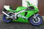 ZX 7RR mit ZX 9R Motor