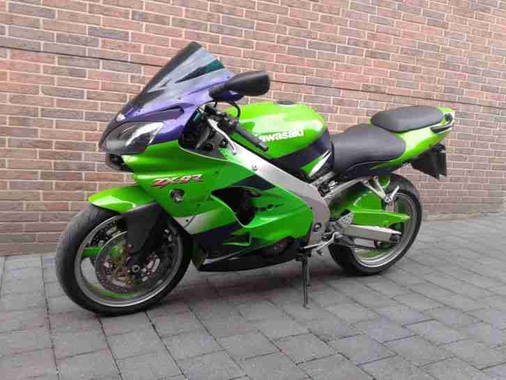 Kawasaki ZX 9 R ZX9R Checkheftgepflegt VB