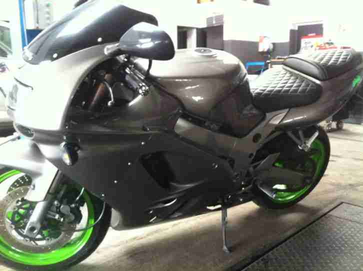 Kawasaki ZX-9R