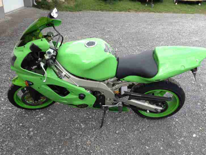 Kawasaki ZX-9R