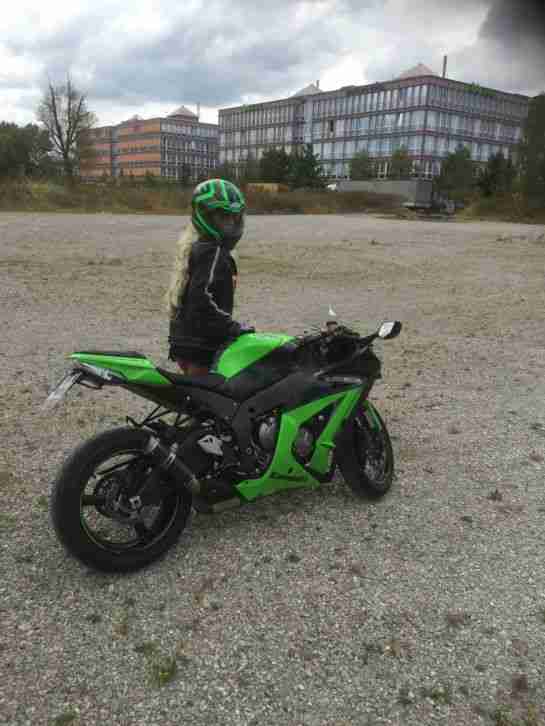 Kawasaki ZX10 R sehr gepflegt 2012 5000km keine Rennstrecke kein Raser R1 GSX R