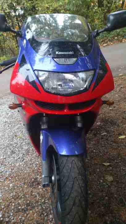 Kawasaki ZX600F