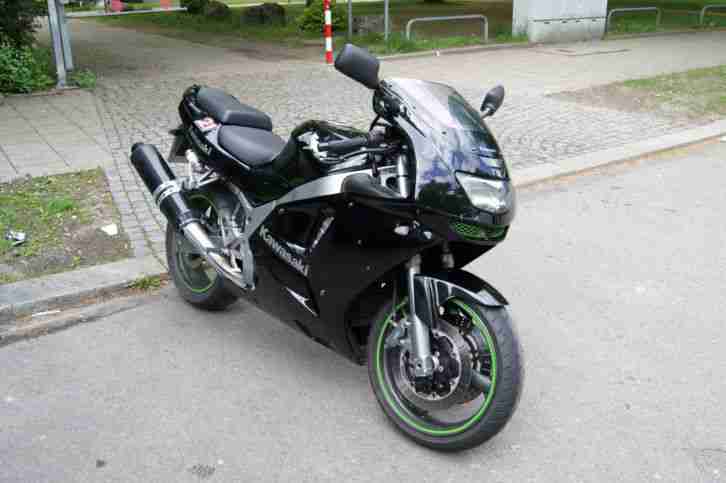 Kawasaki ZX600F