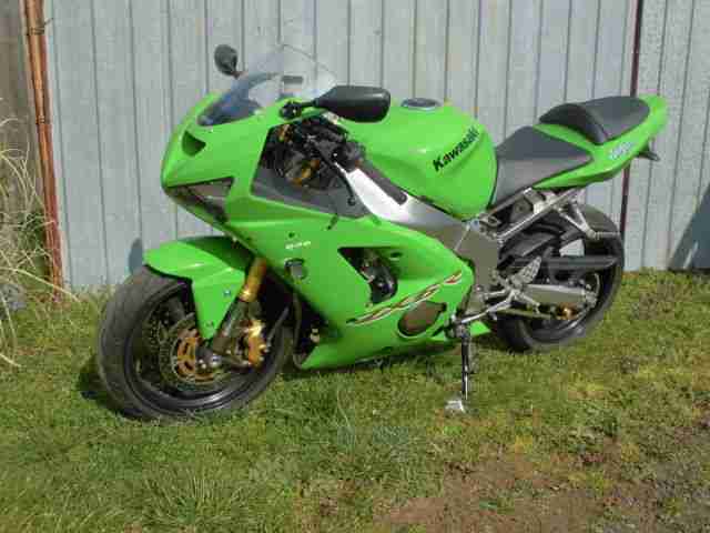 Kawasaki ZX6R 636 2004