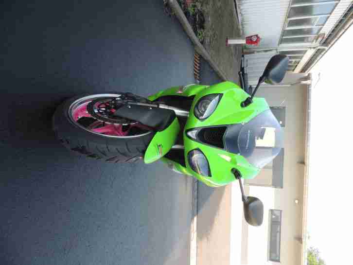 Kawasaki ZX6R,Kawasaki,Supersportler,Kawasaki ZX10R,Kawasaki ZX9R