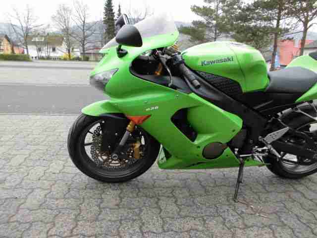 Kawasaki ZX6R ZX6-R 2005 05 636