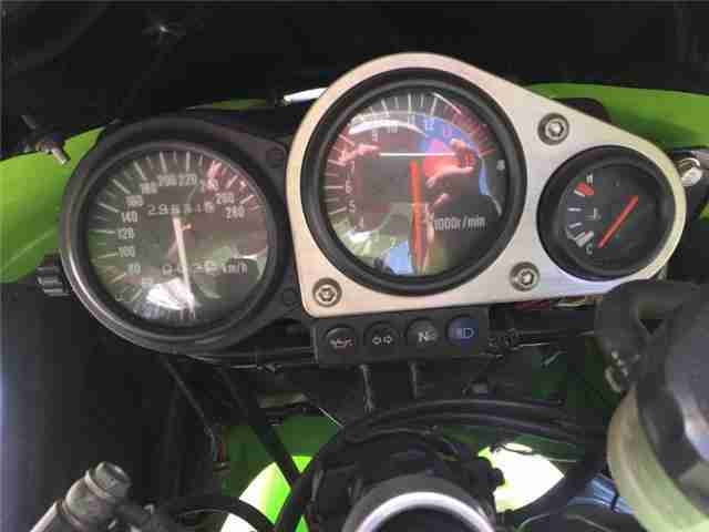 Kawasaki ZX7R