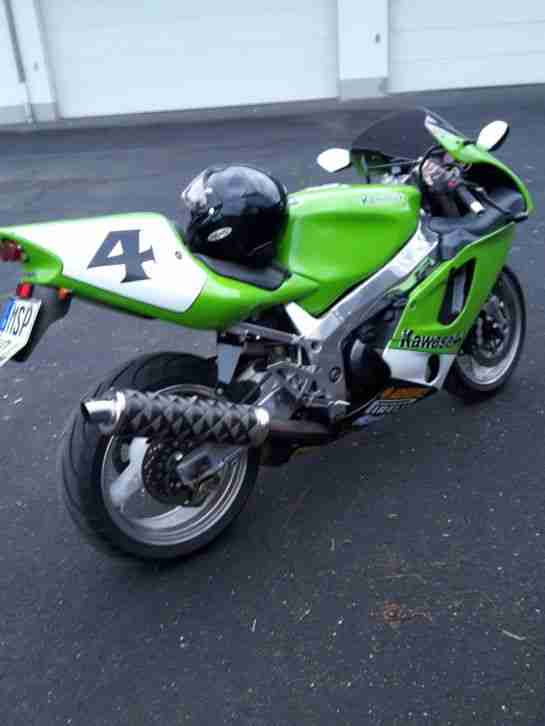 Kawasaki ZX7R / ZX7RR